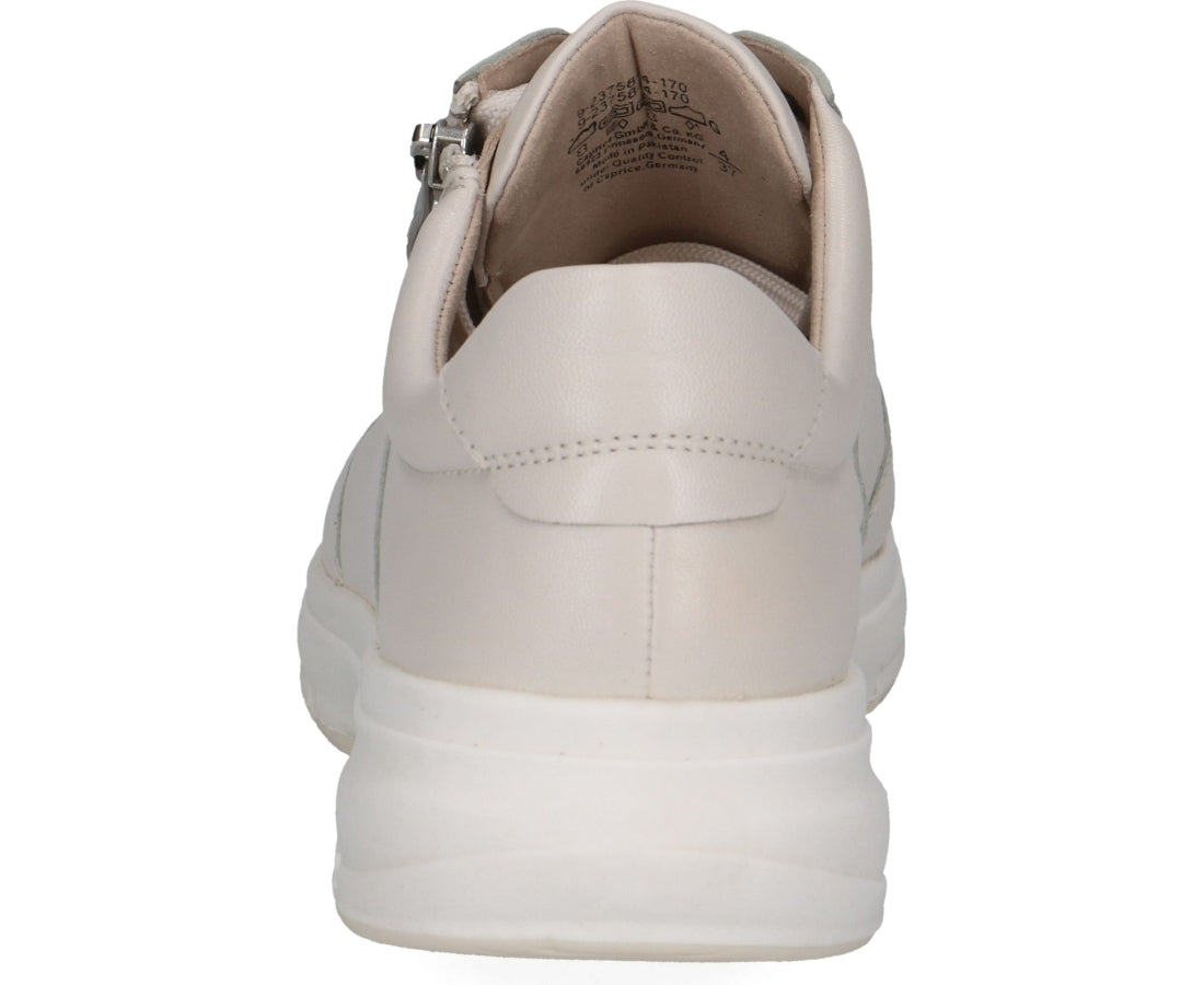 leisure trainers