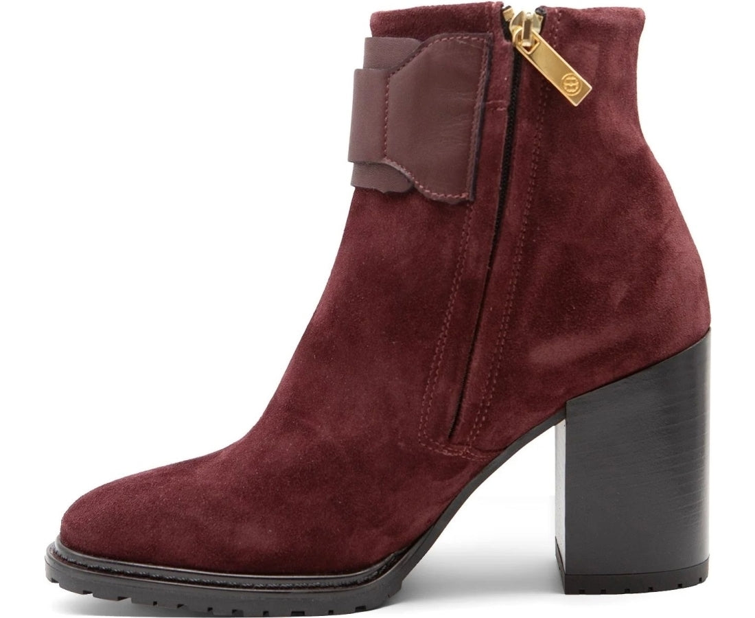nathalie buck booties