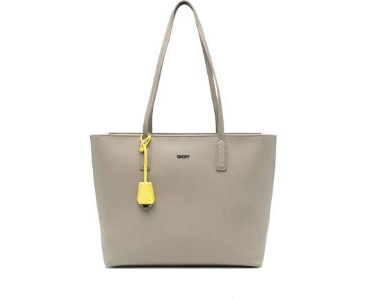 saige ew tz tote