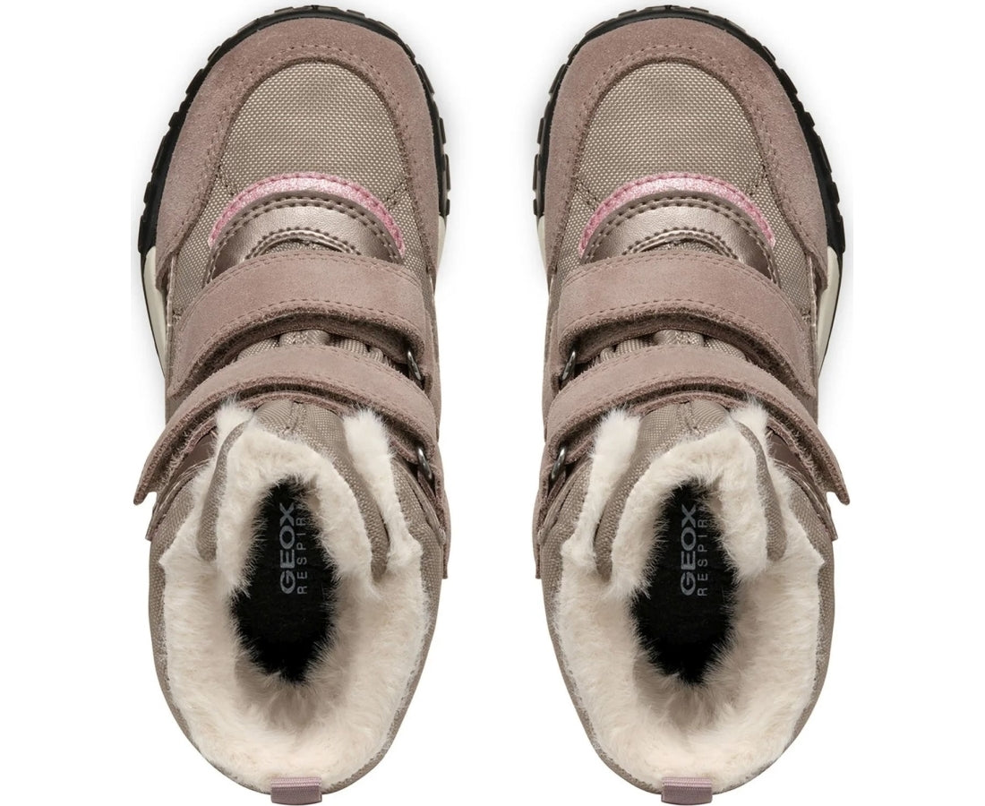 trekkyup booties dark beige