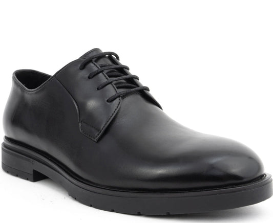 black classic closed formal