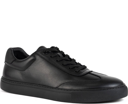 leisure trainers black