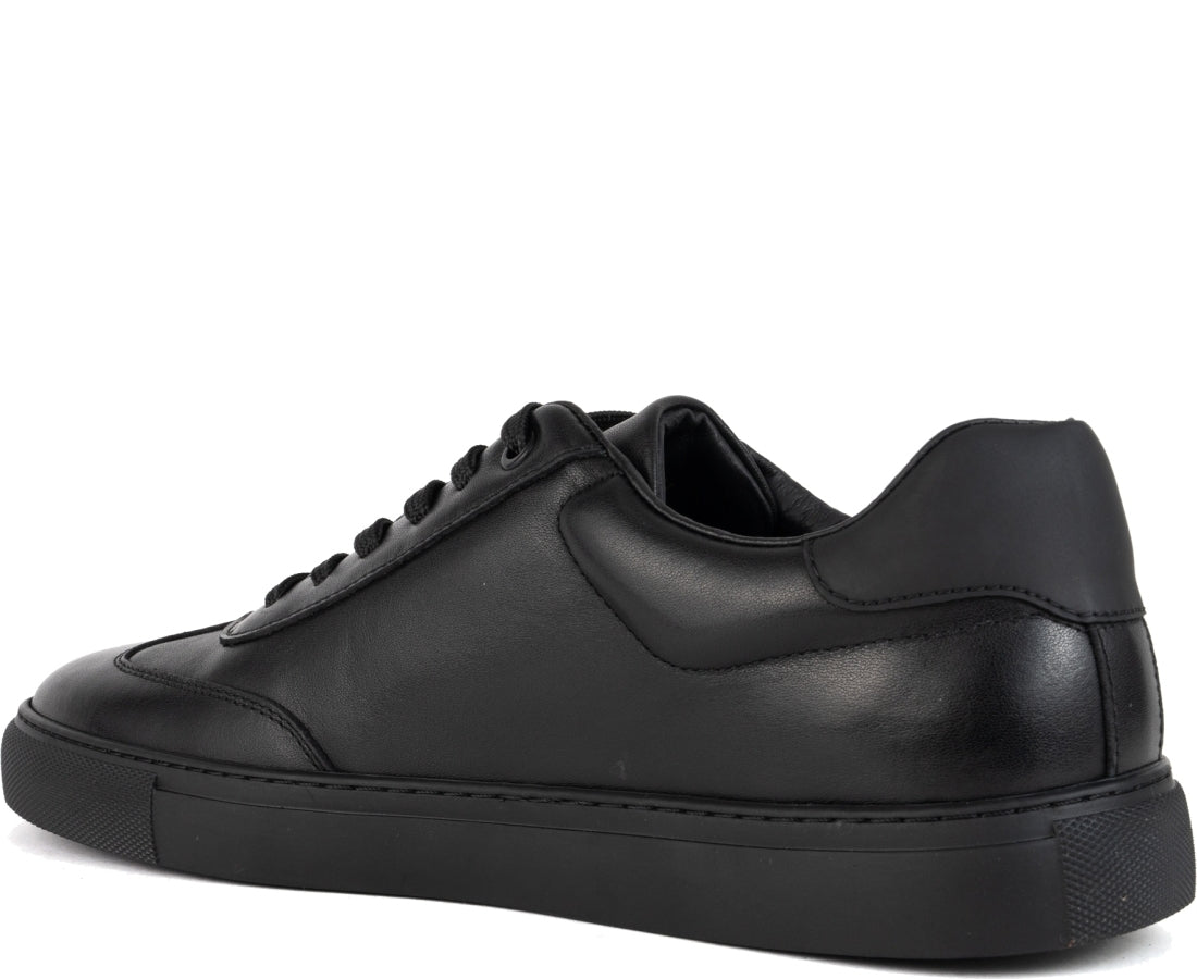 leisure trainers black