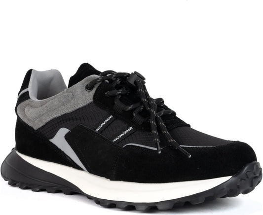leisure trainers black