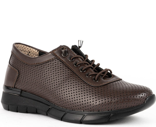 leisure trainers brown