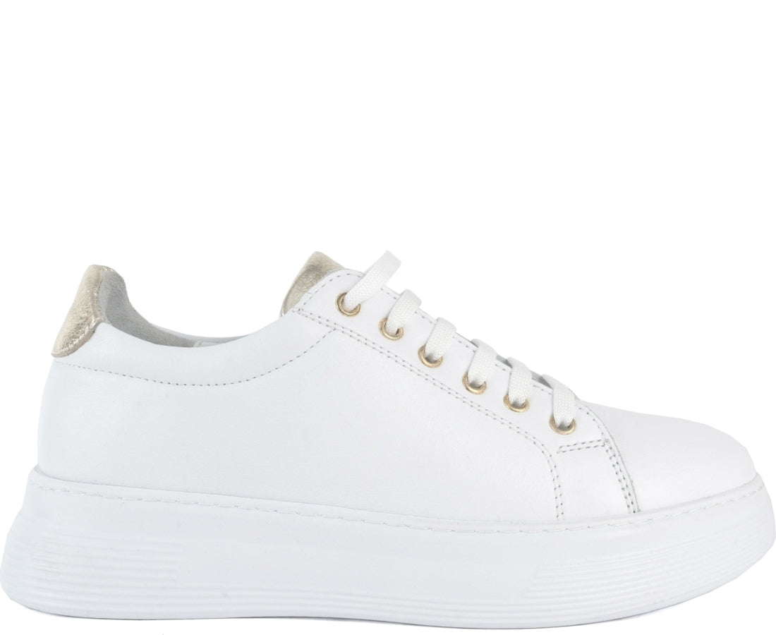 leisure trainers