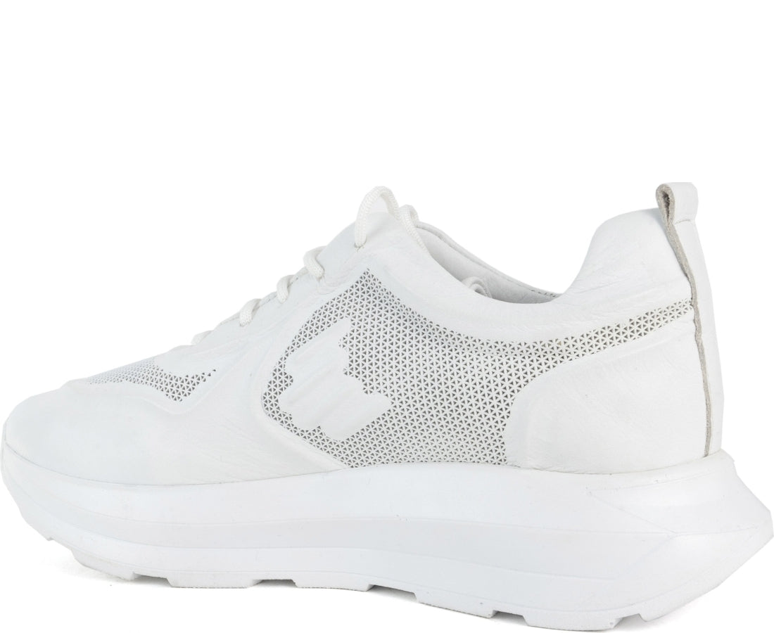 leisure trainers white