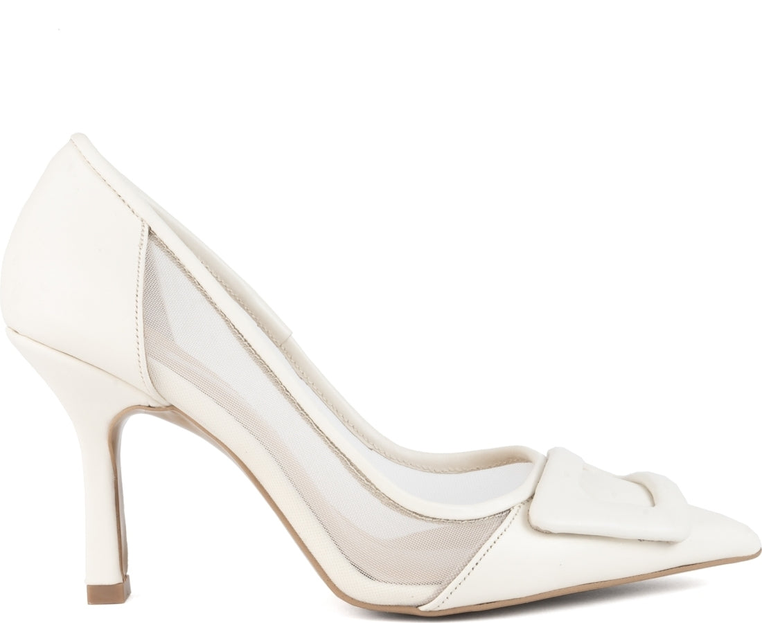 cream elegant closed pumps