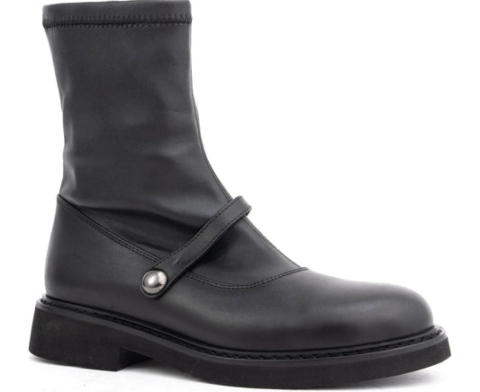 black casual closed booties