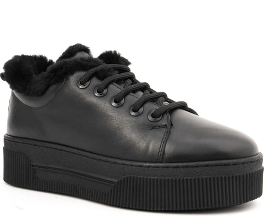 leisure trainers
