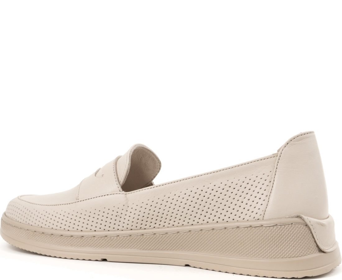 leisure trainers