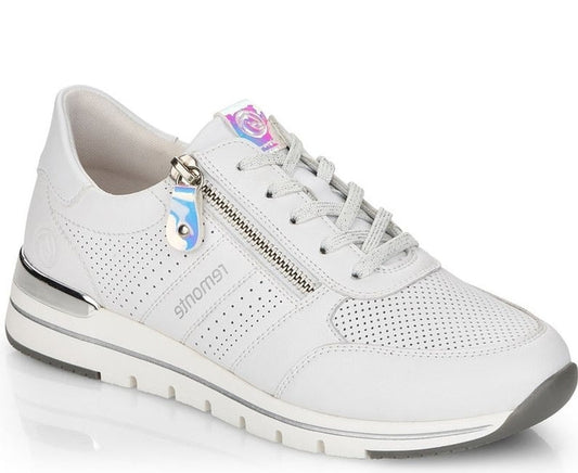 white casual closed sport shoe