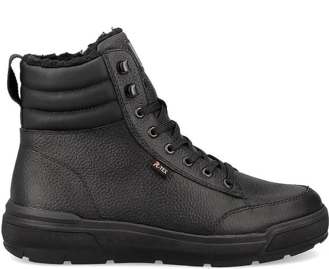black casual closed men's boots