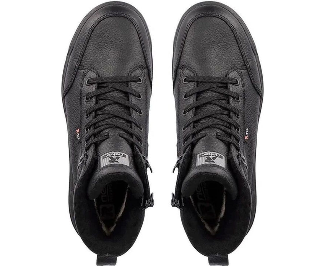 black casual closed men's boots