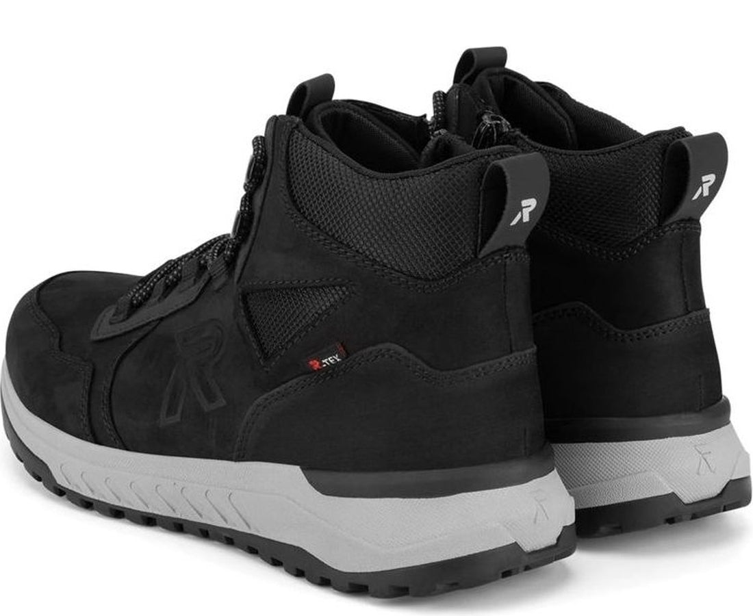 black casual closed men's boots