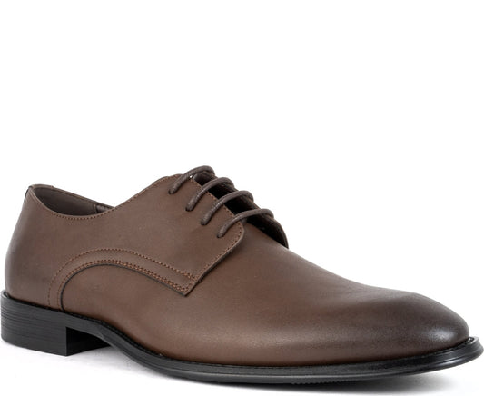 brown elegant closed formal shoes