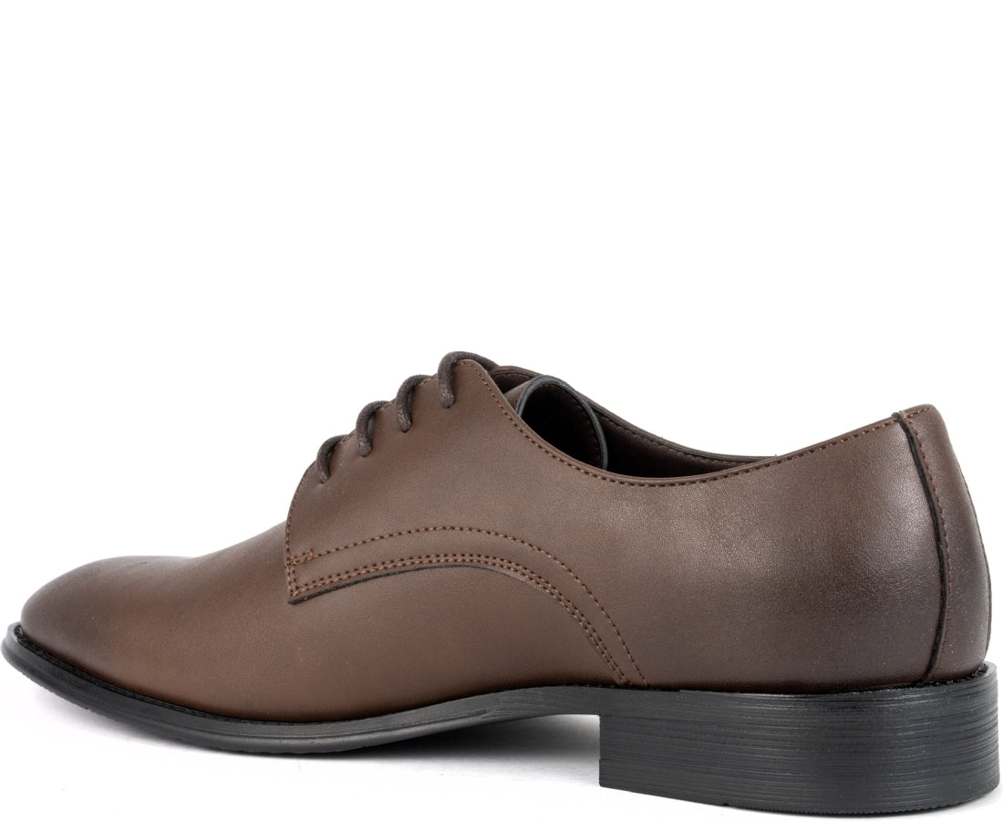 brown elegant closed formal shoes
