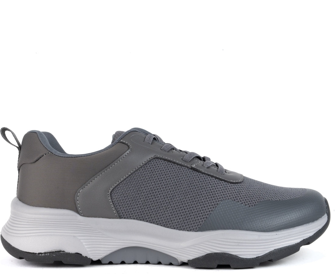 grey closed sneakers