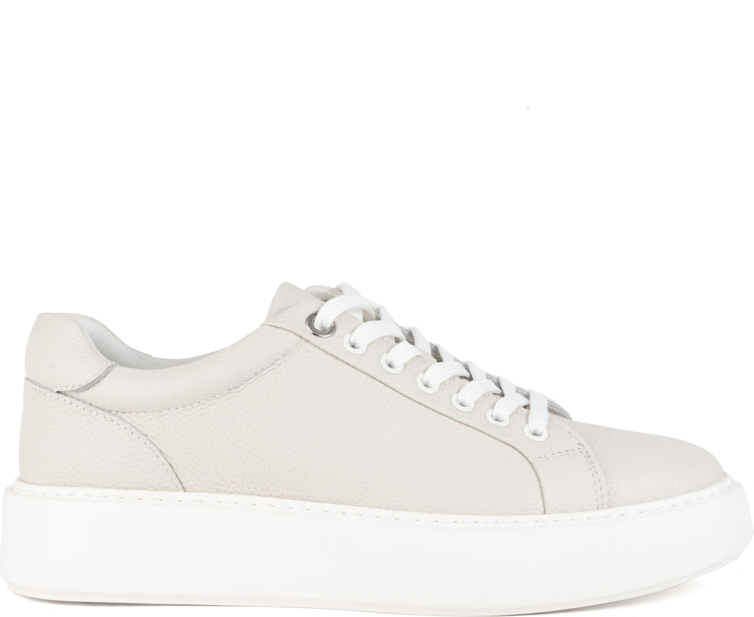 leisure trainers
