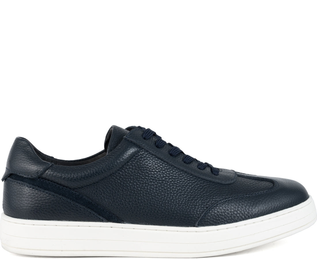 leisure trainers