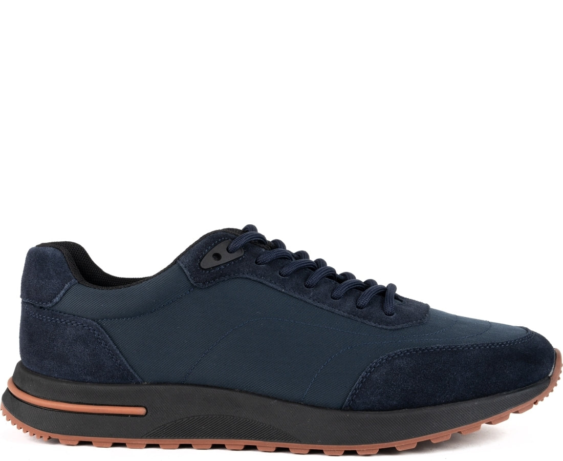 leisure trainers