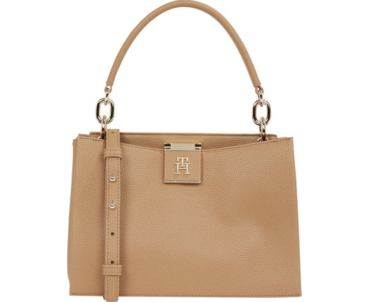 her mini tote