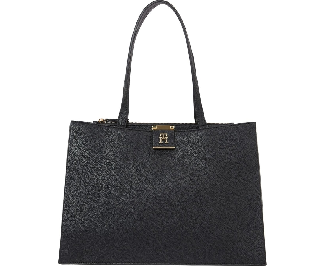 her tote