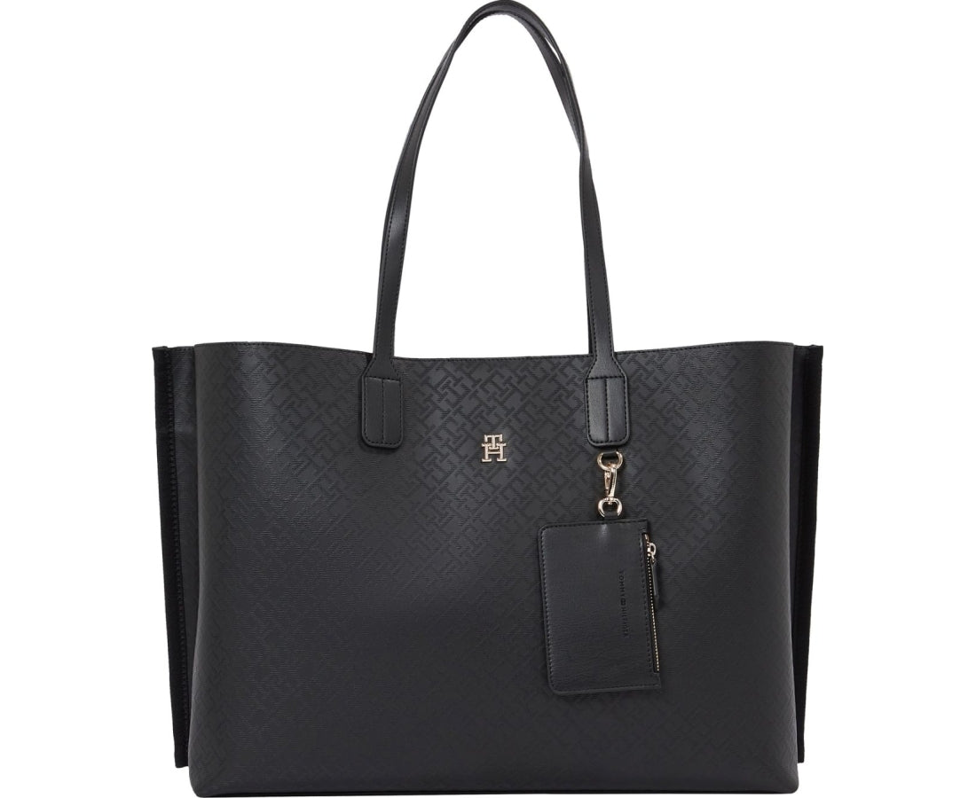 distinct tote