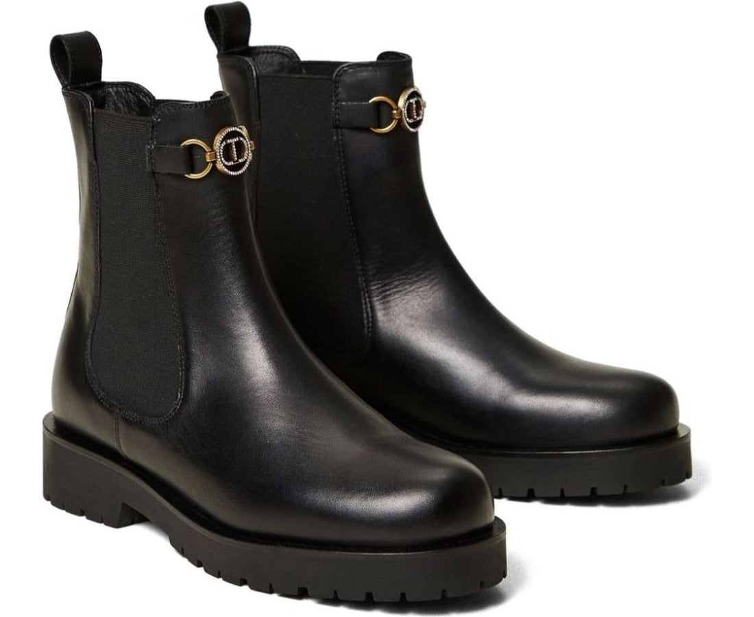 nero elegant chelsea booties