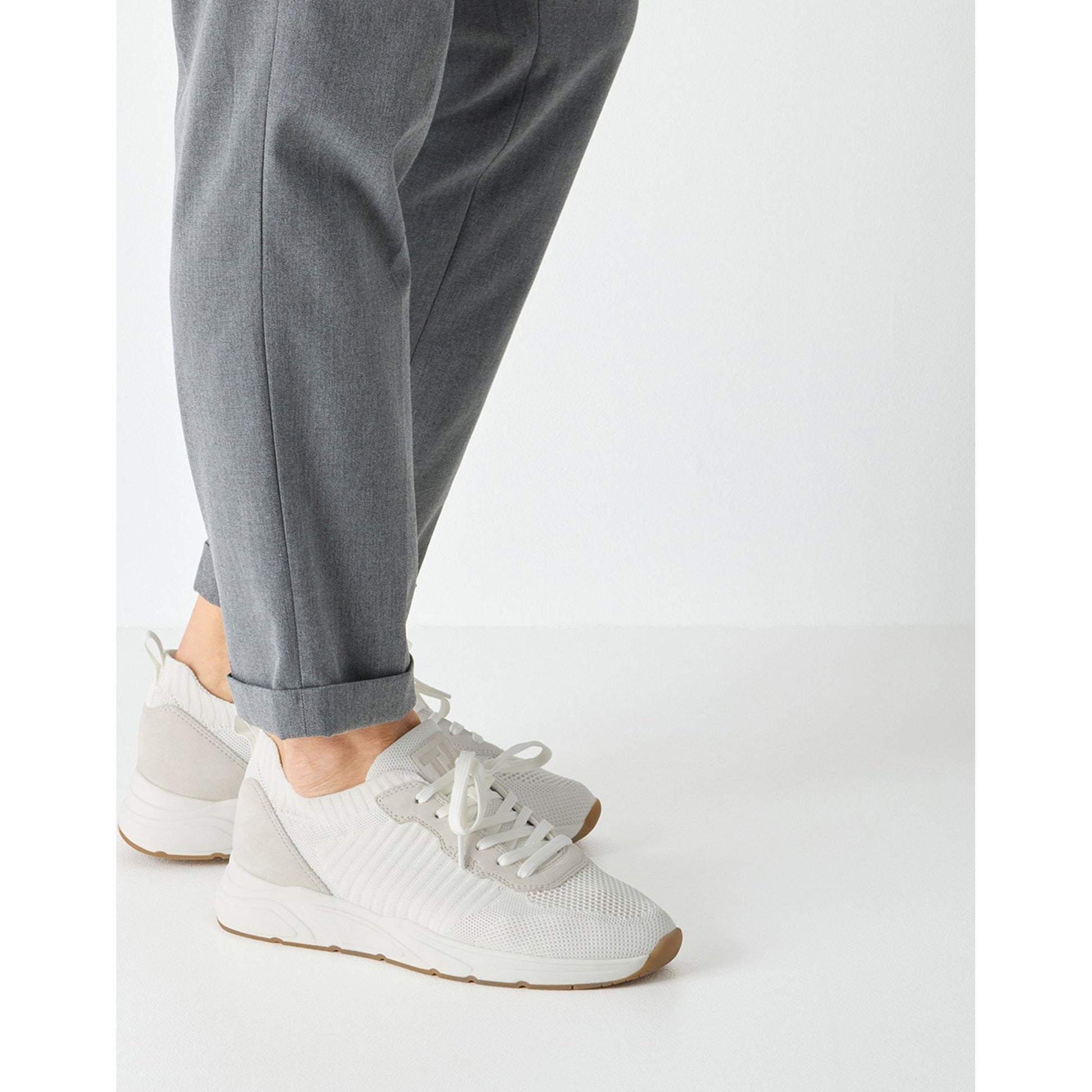 Men's White Fashion Sneakers