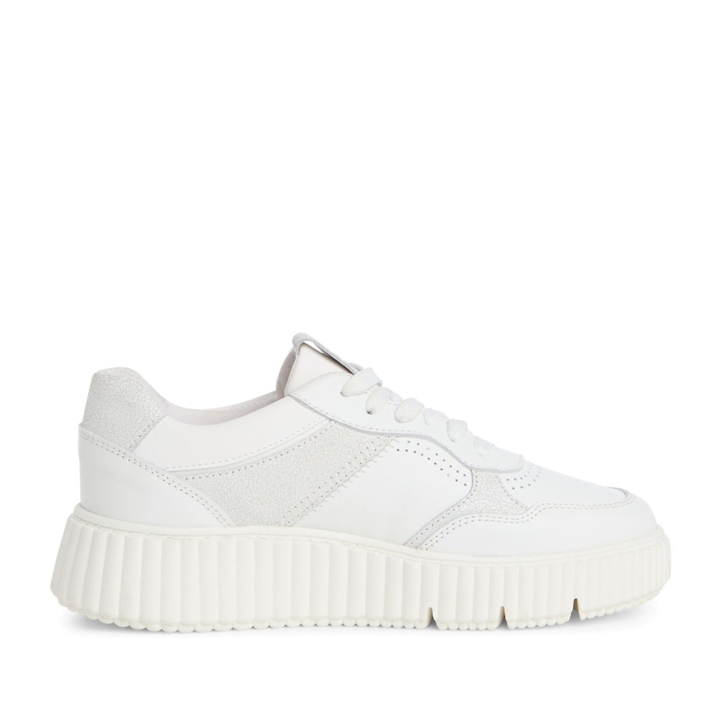 Women's White Fashion Sneakers