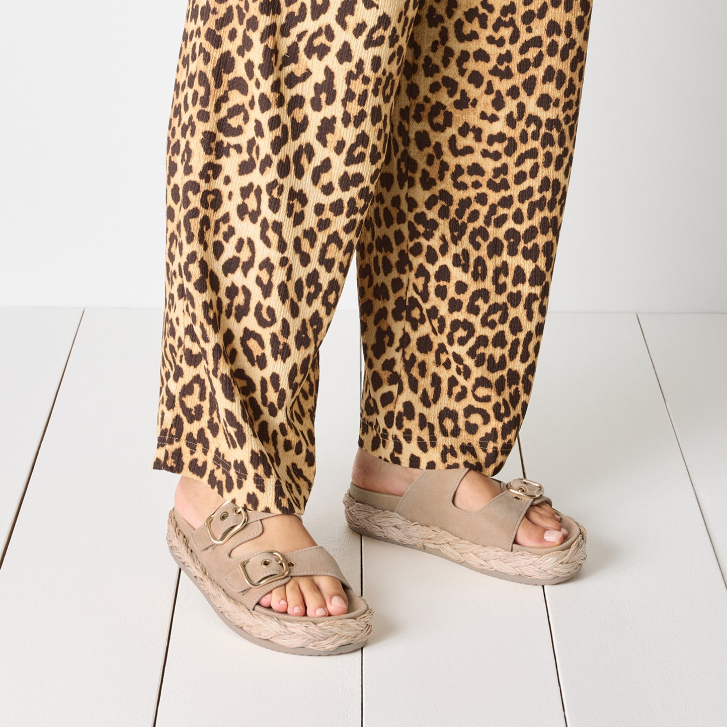 Women's Beige Mule Slippers