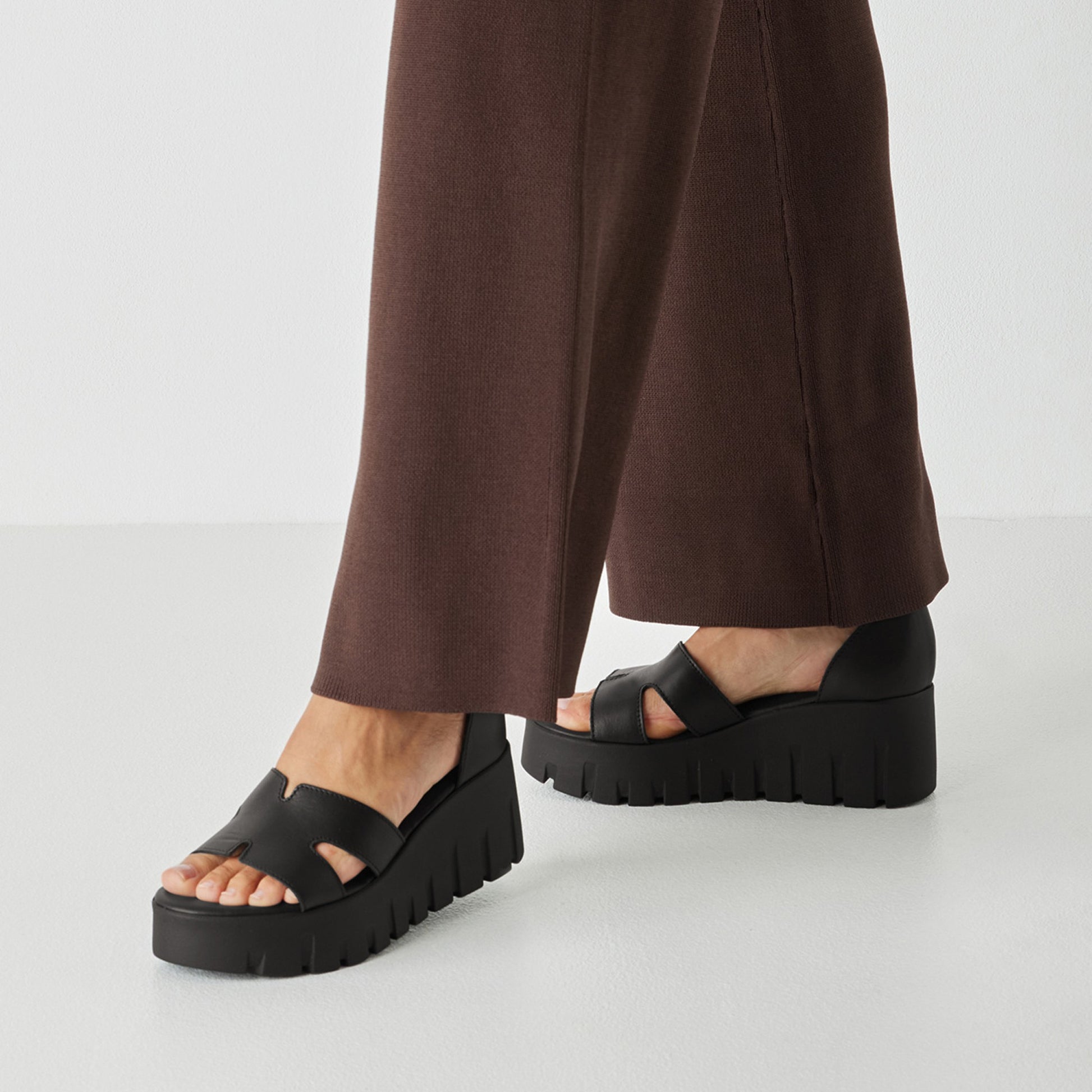 Women's Black Sandals
