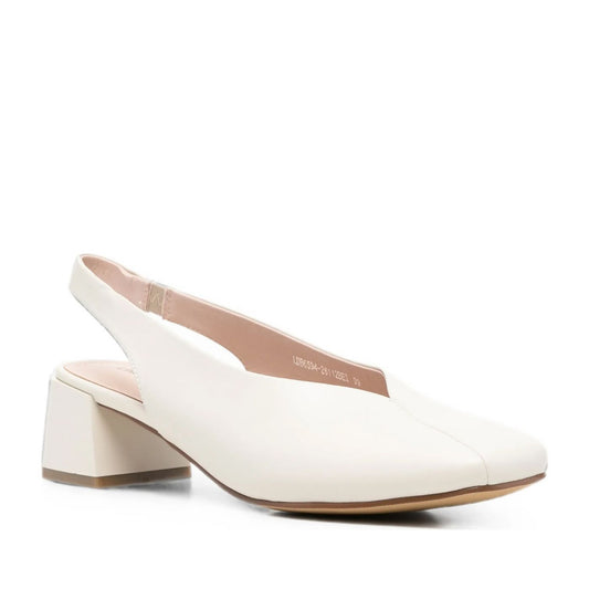 Women's Beige Dress Flats
