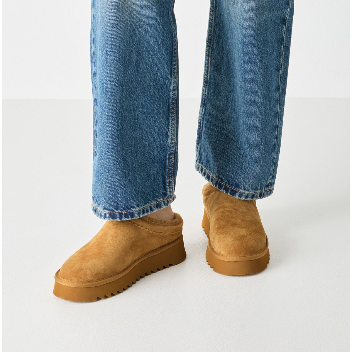 Women's Brown Slippers