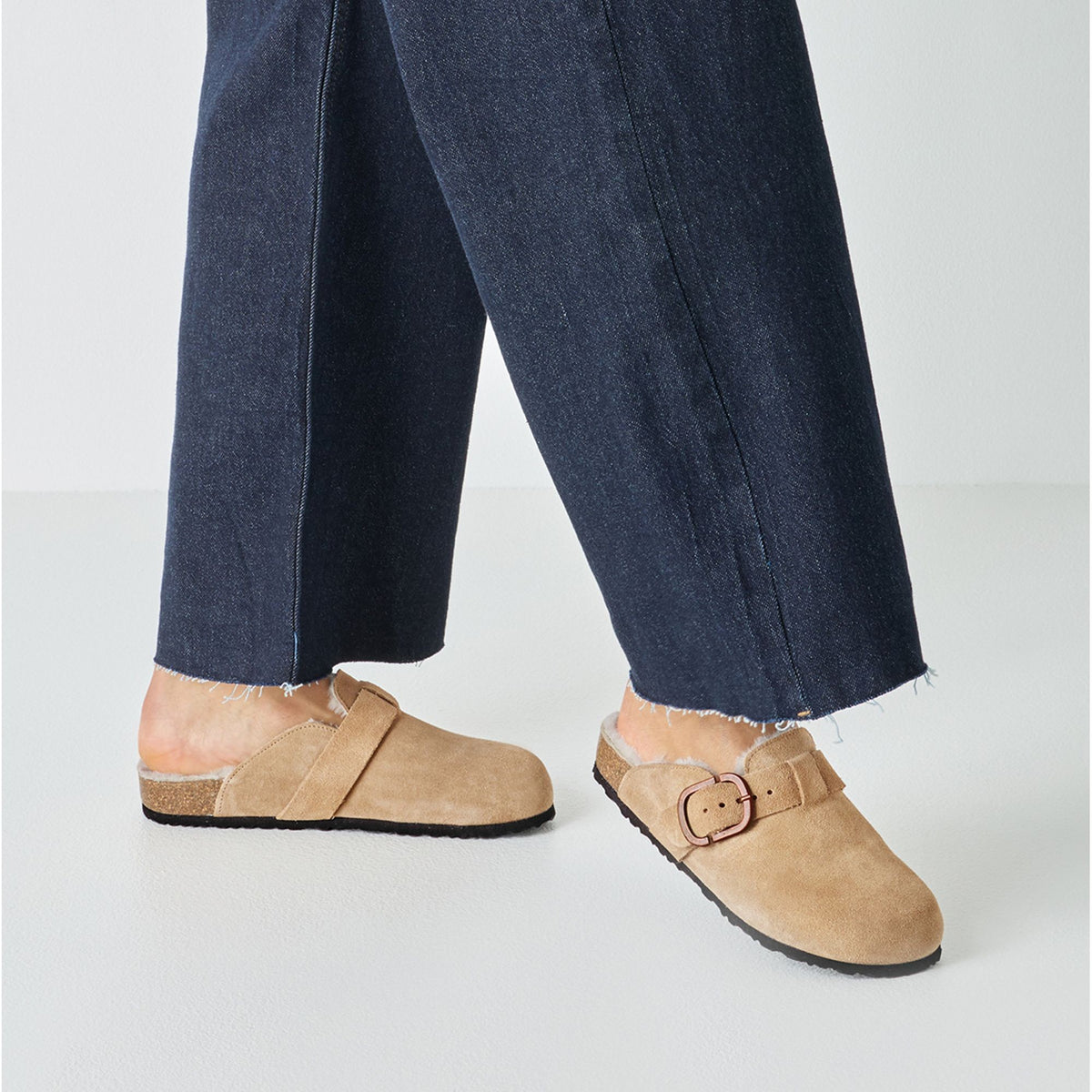 Women's Brown Slippers