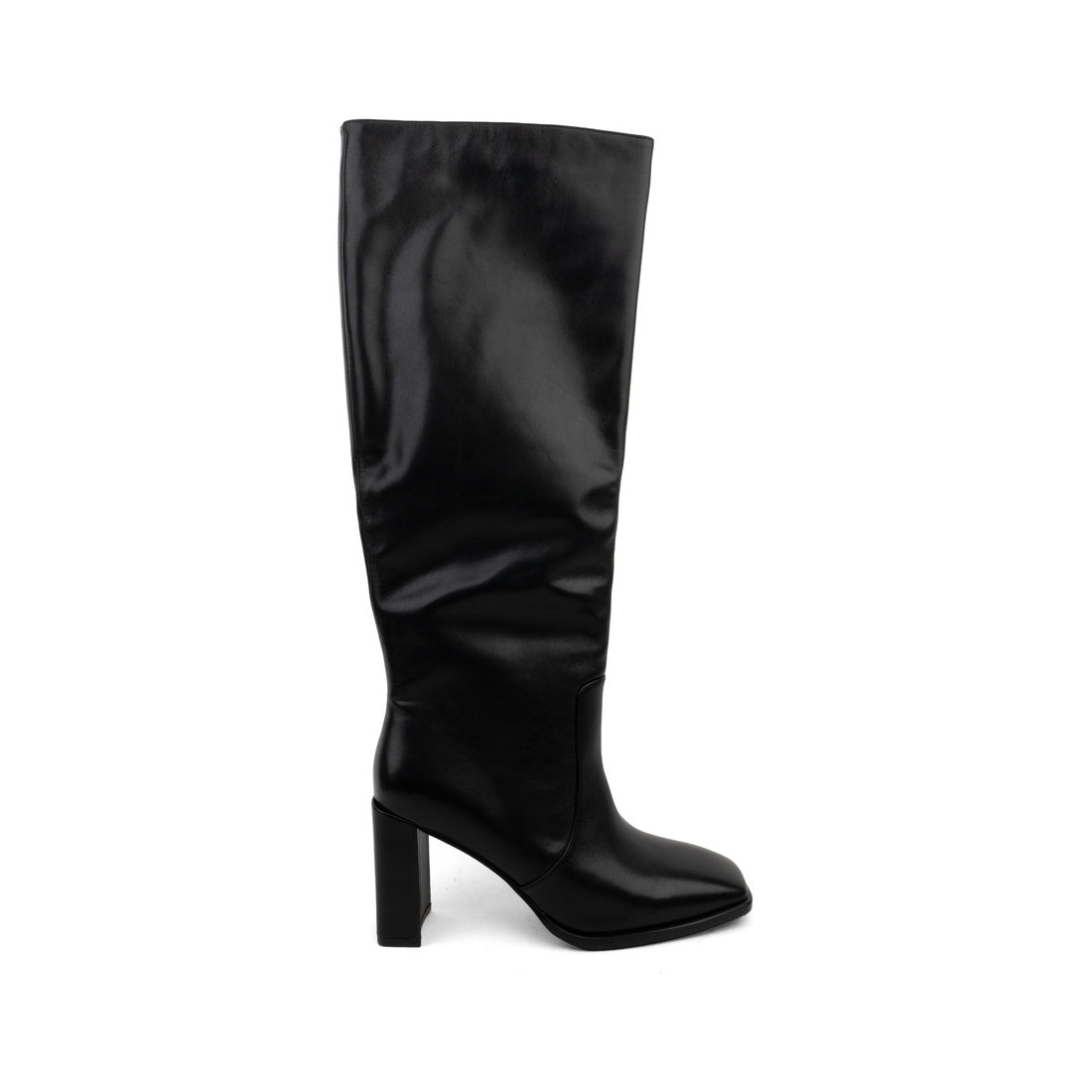 black casual closed boots
