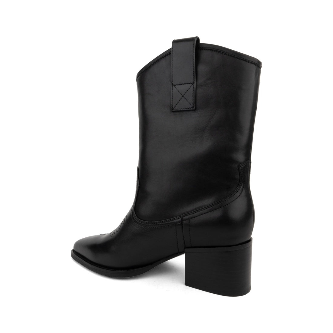 black casual closed boots