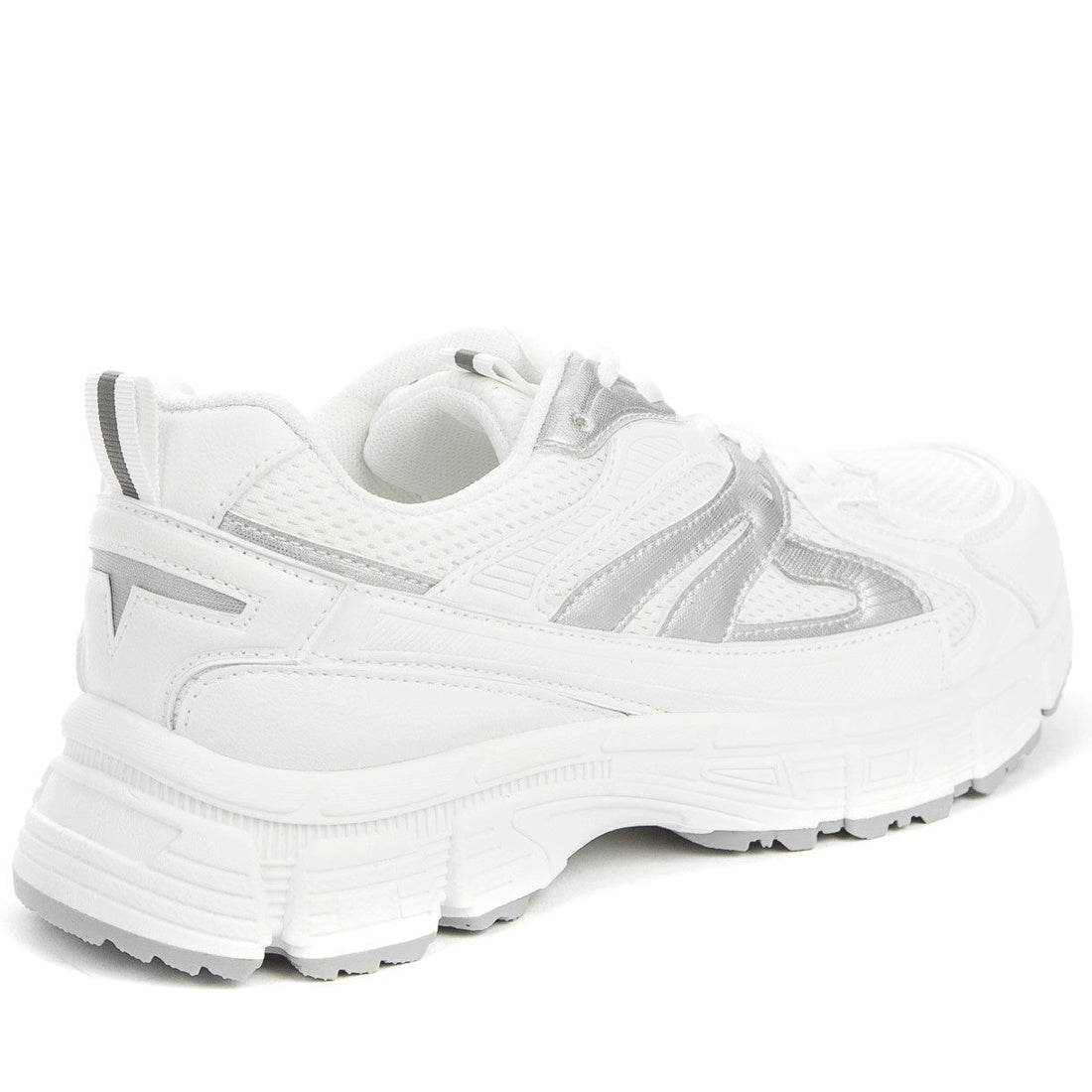 white casual closed sneakers