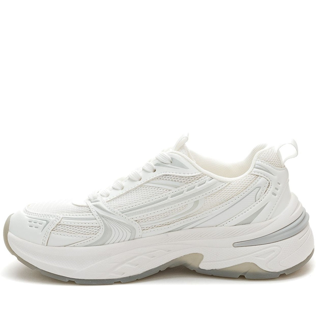 white casual closed sneakers