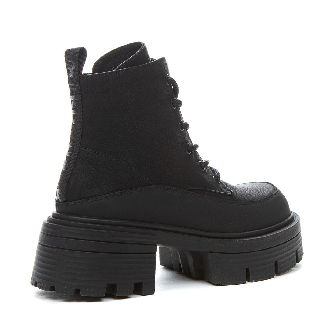 black casual closed booties