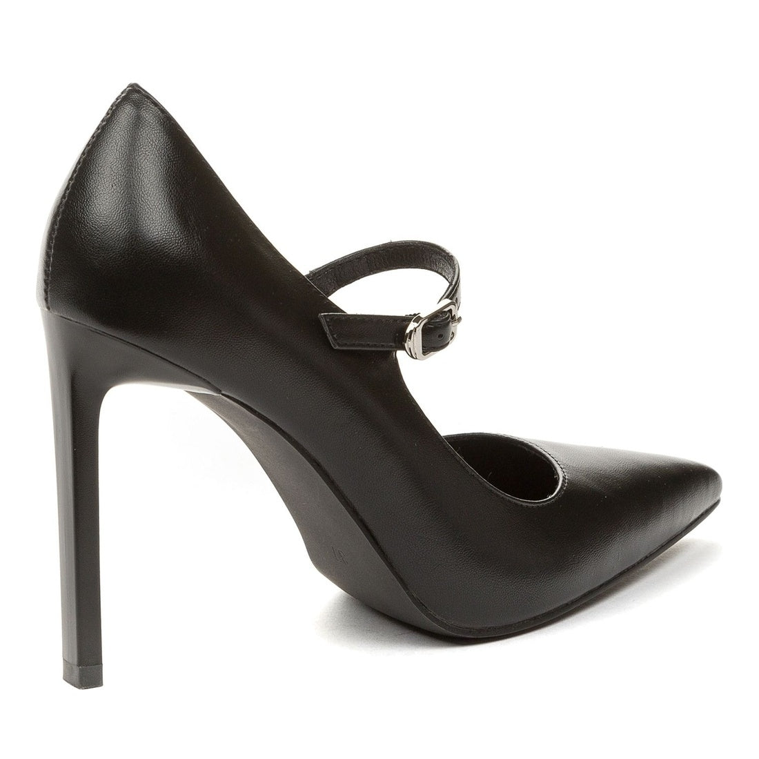 black casual closed pumps