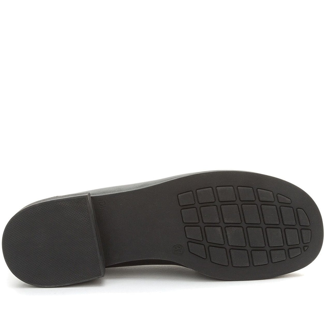 black casual closed loafers