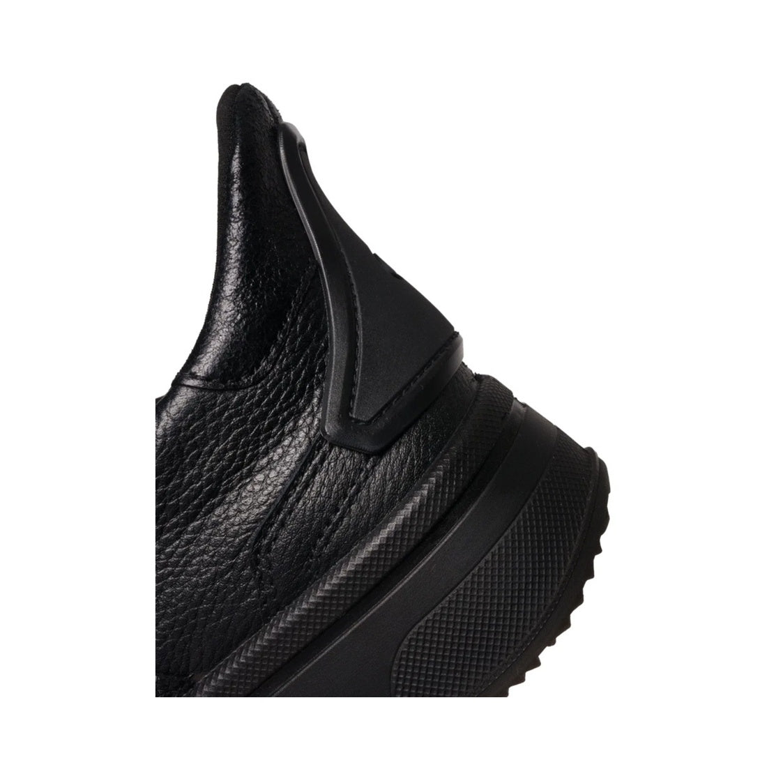 sapporo 3.0 trainers