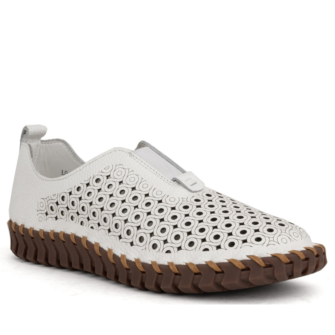 white casual closed leisure shoes