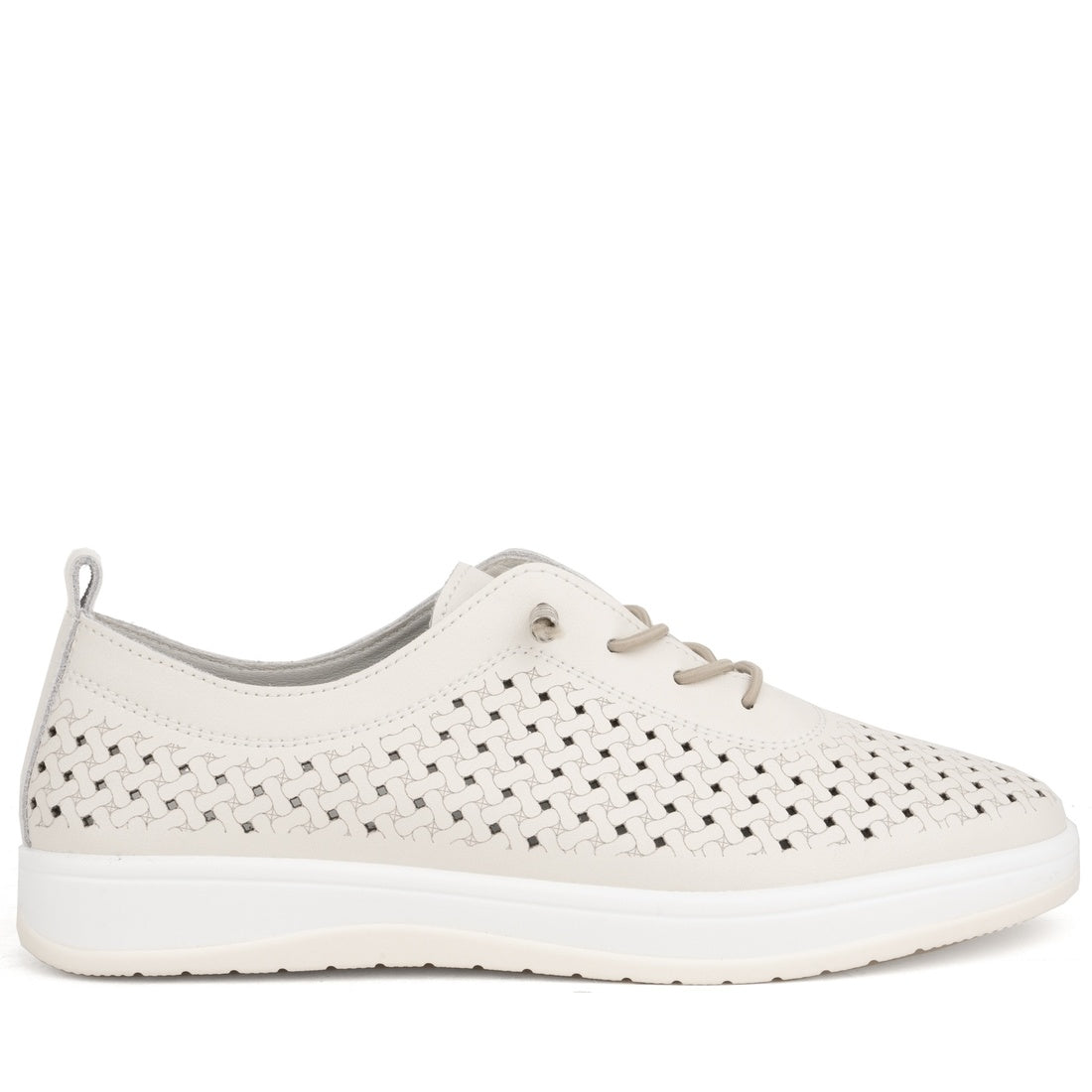 beige casual closed leisure shoes