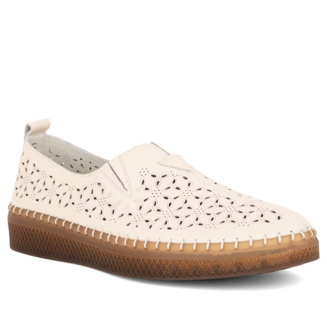 beige casual closed leisure shoes