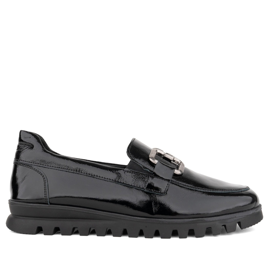 black casual closed loafers