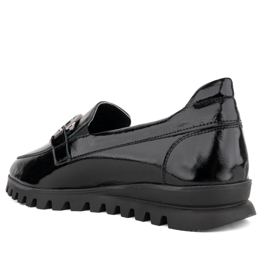 black casual closed loafers