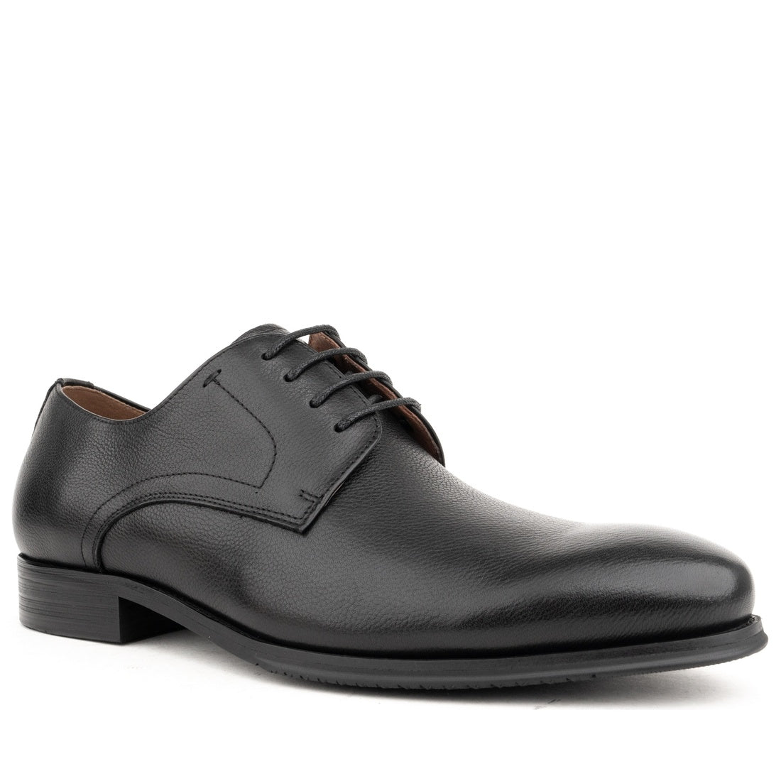 black casual closed formal